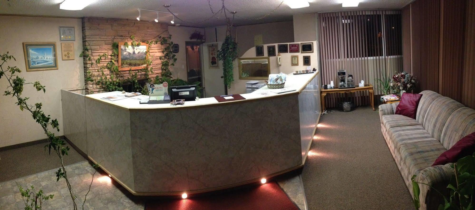 Canyonlands Motor Inn Monticello Bagian luar foto