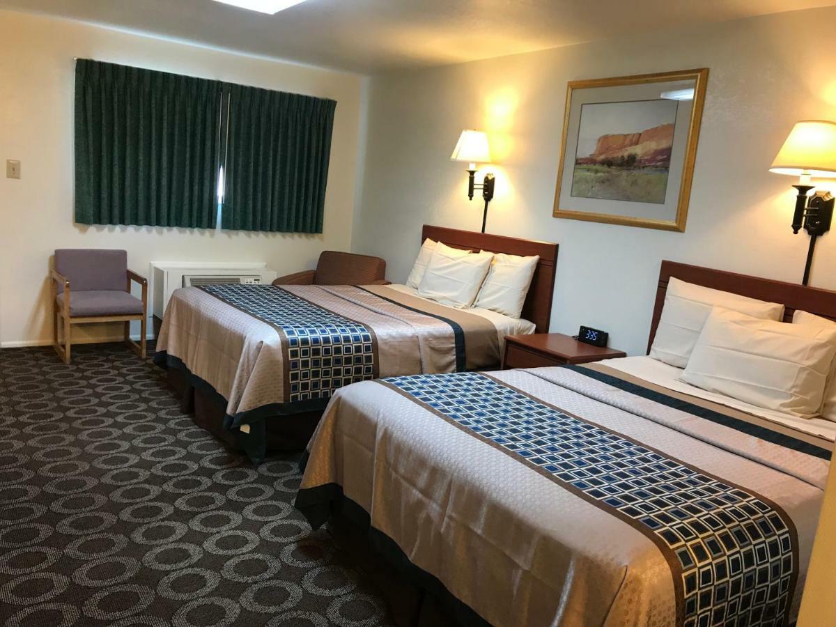 Canyonlands Motor Inn Monticello Bagian luar foto